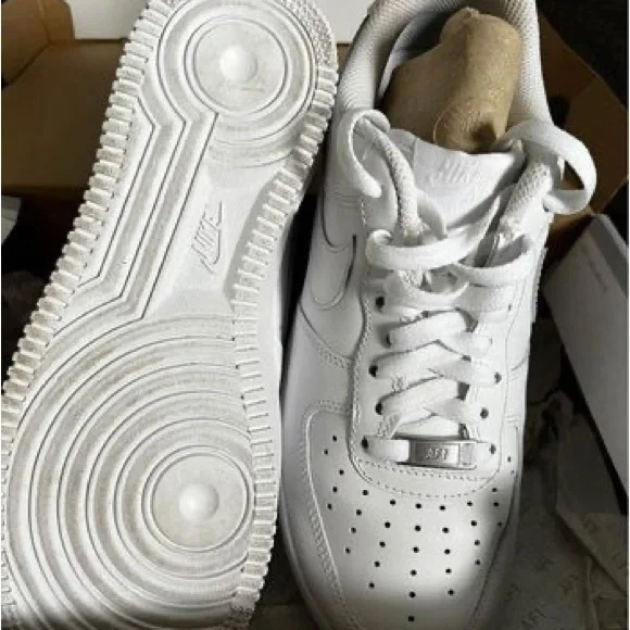 AF1 - Picture 1 of 1